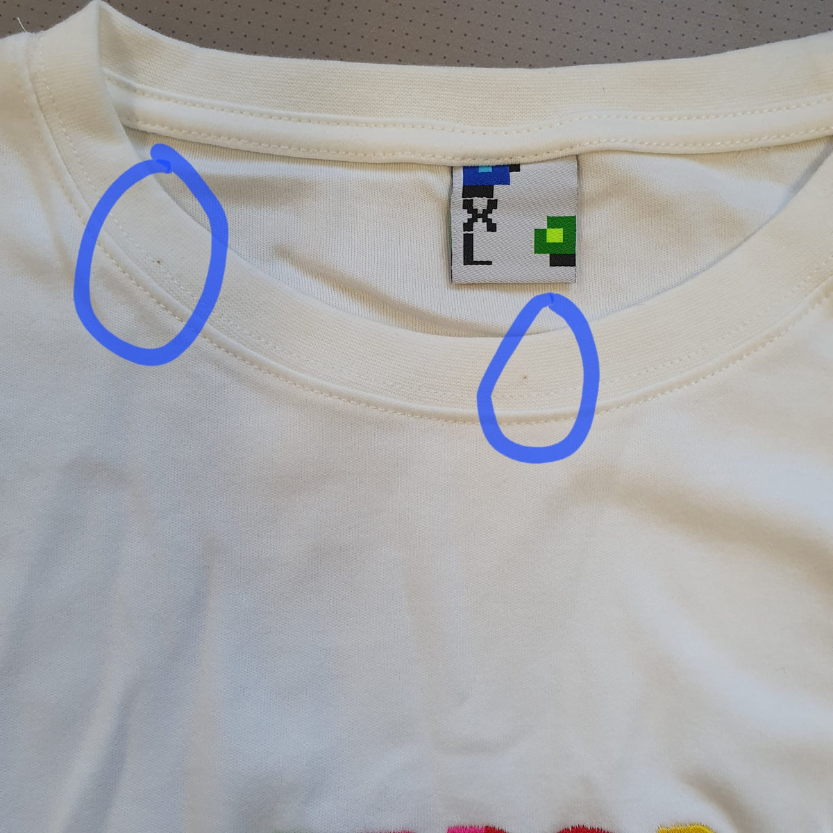 T-shirt COULEUR ERREUR